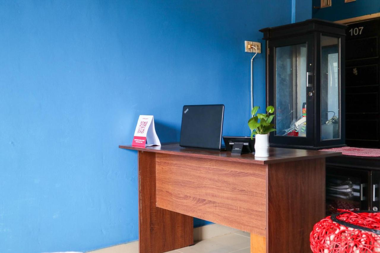 Oyo 2202 Delima Guest House Syariah Padang  Ngoại thất bức ảnh