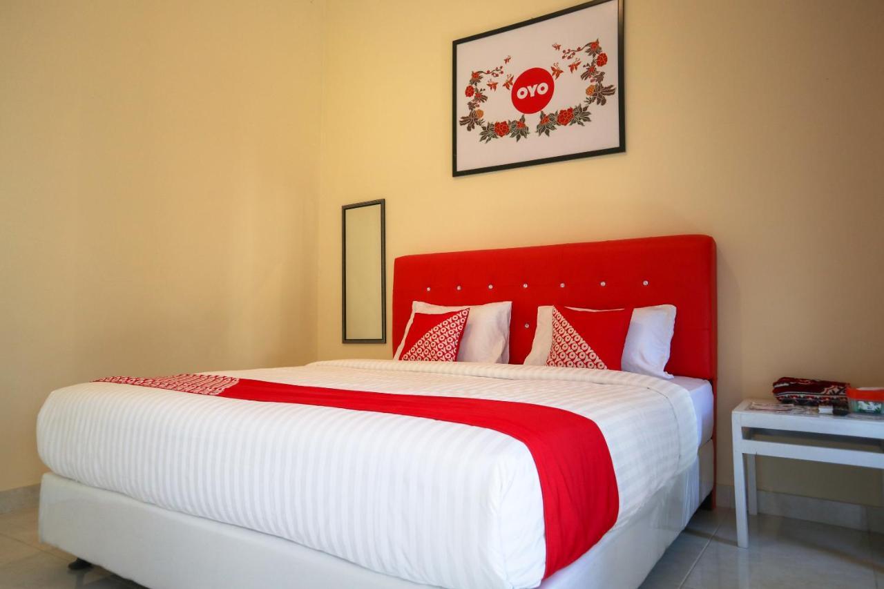 Oyo 2202 Delima Guest House Syariah Padang  Ngoại thất bức ảnh