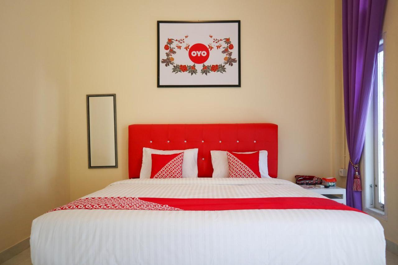 Oyo 2202 Delima Guest House Syariah Padang  Ngoại thất bức ảnh